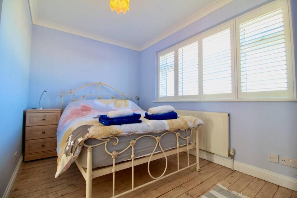 Serenity "Your Calm Seafront Retreat" By Air Premier Seaford Kültér fotó
